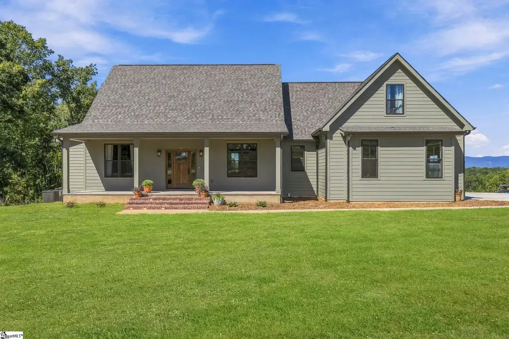 1331 Tubbs Mountain Road, Travelers Rest
