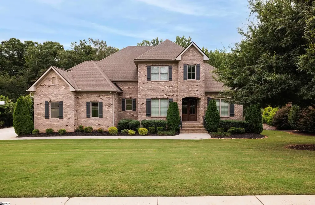 34 Fox Hunt Lane, Greer