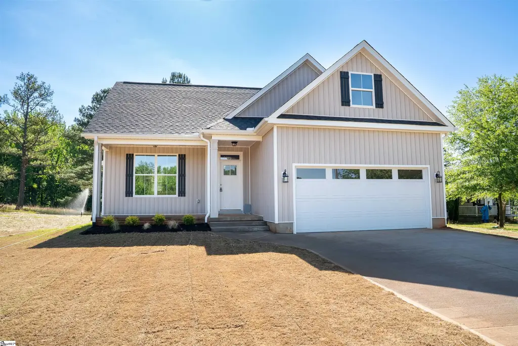 220 Water Mill Road, Cowpens
