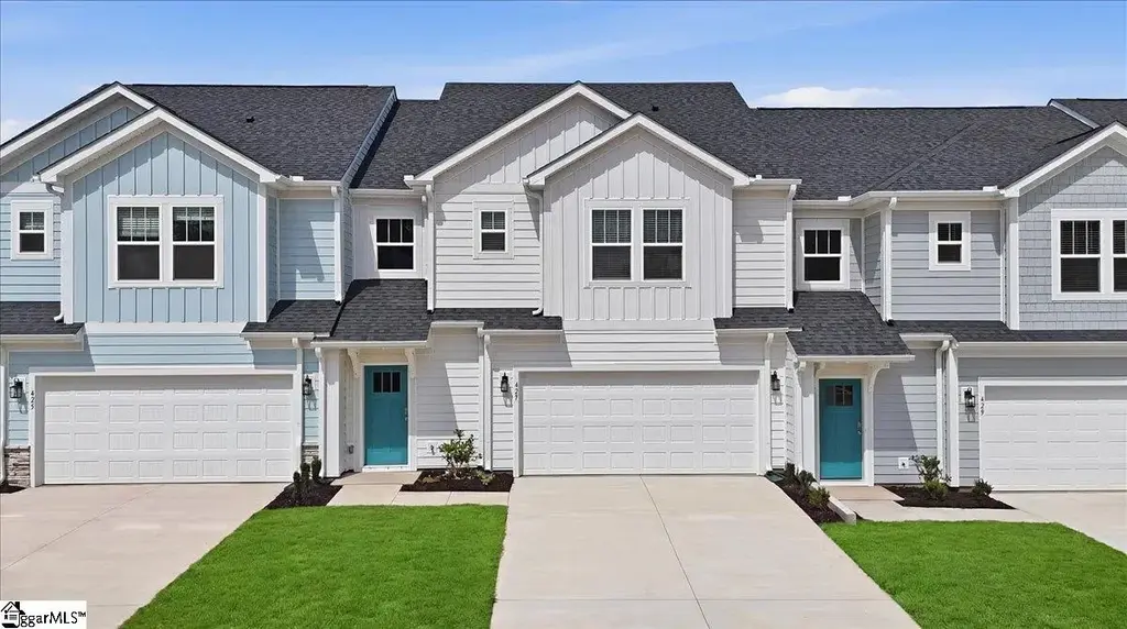 427 Crestcreek Drive, Anderson