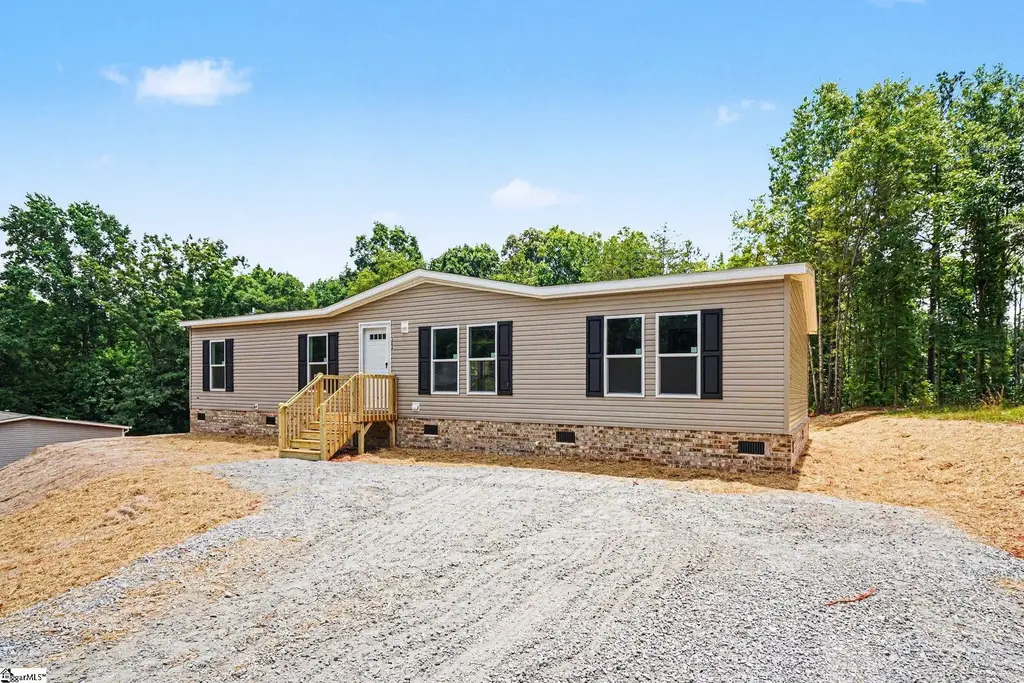 308 Tupelo Way, Liberty