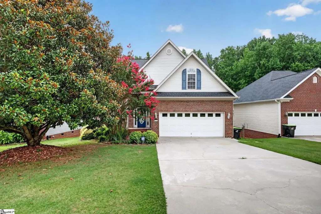 105 Meadow Green Drive, Piedmont