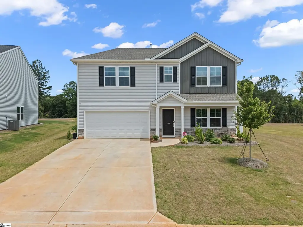 7063 Fairview Falls Drive, Chesnee