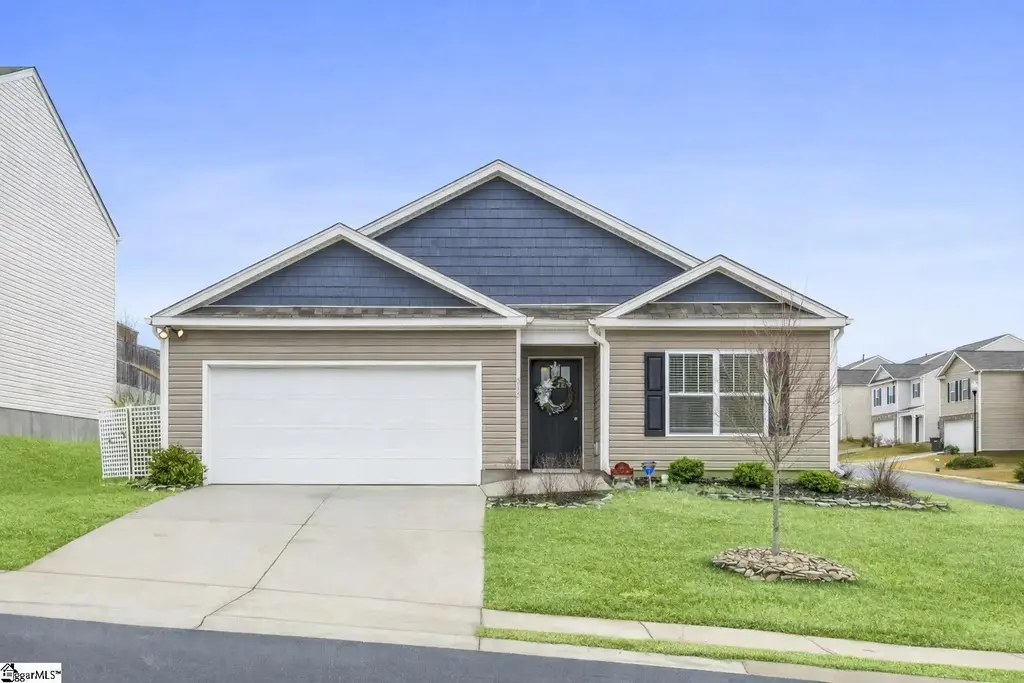315 Ashwood Way, Easley