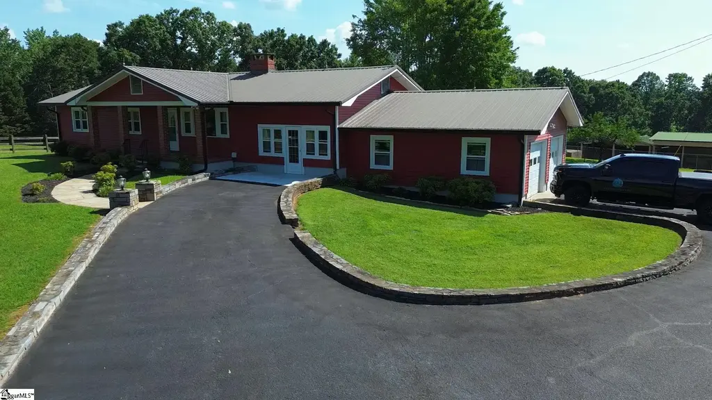 236 Jackson Grove Road, Columbus