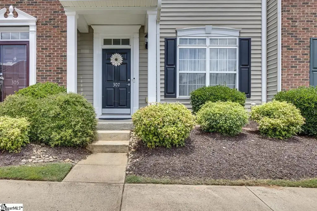 307 Intrepid Court, Greer