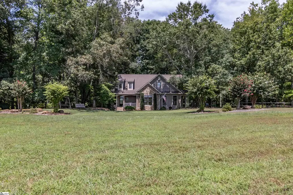 255 Oak Road, Piedmont