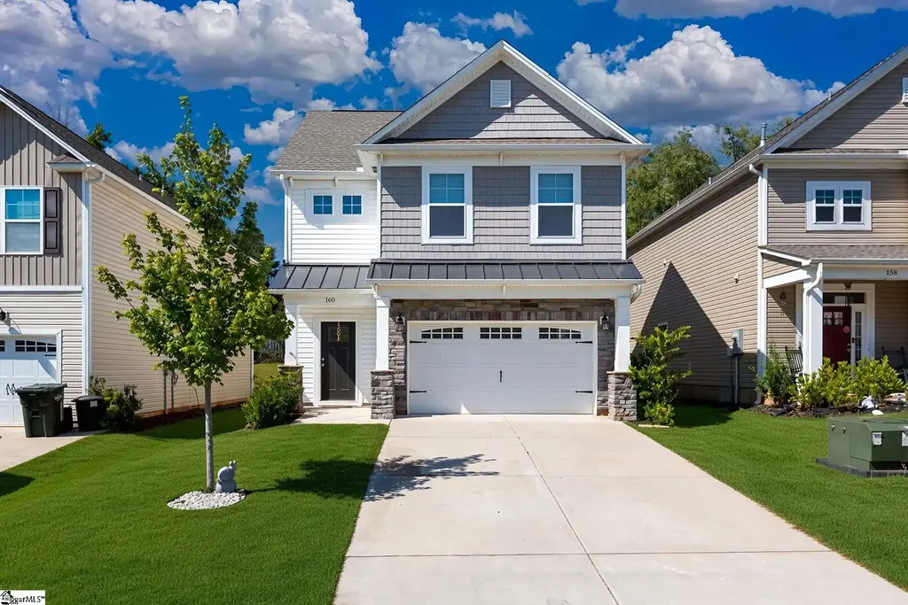 160 Highland Park Court, Easley