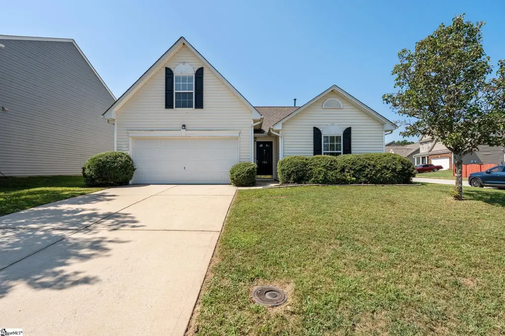 100 Becket Court, Greenville