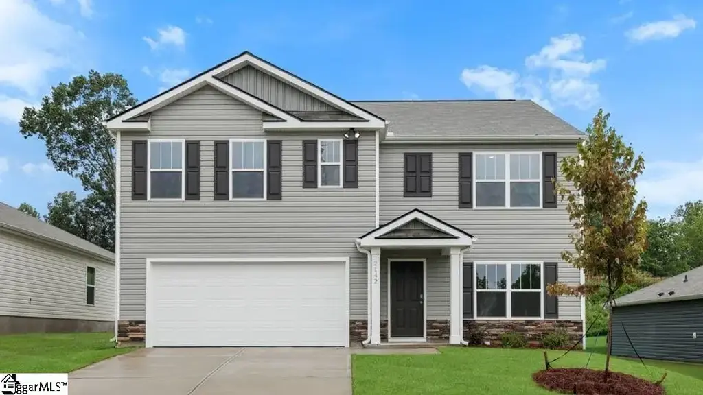 2142 Pierett Circle, Woodruff