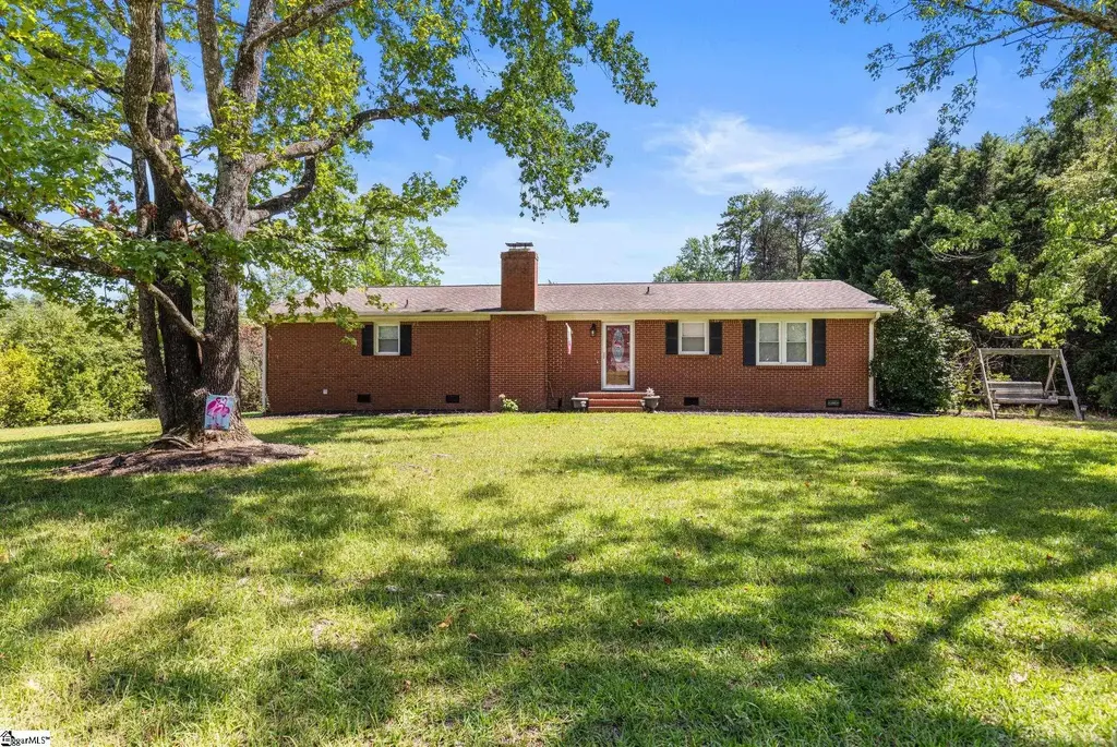 6301 N Pinnacle Drive, Spartanburg