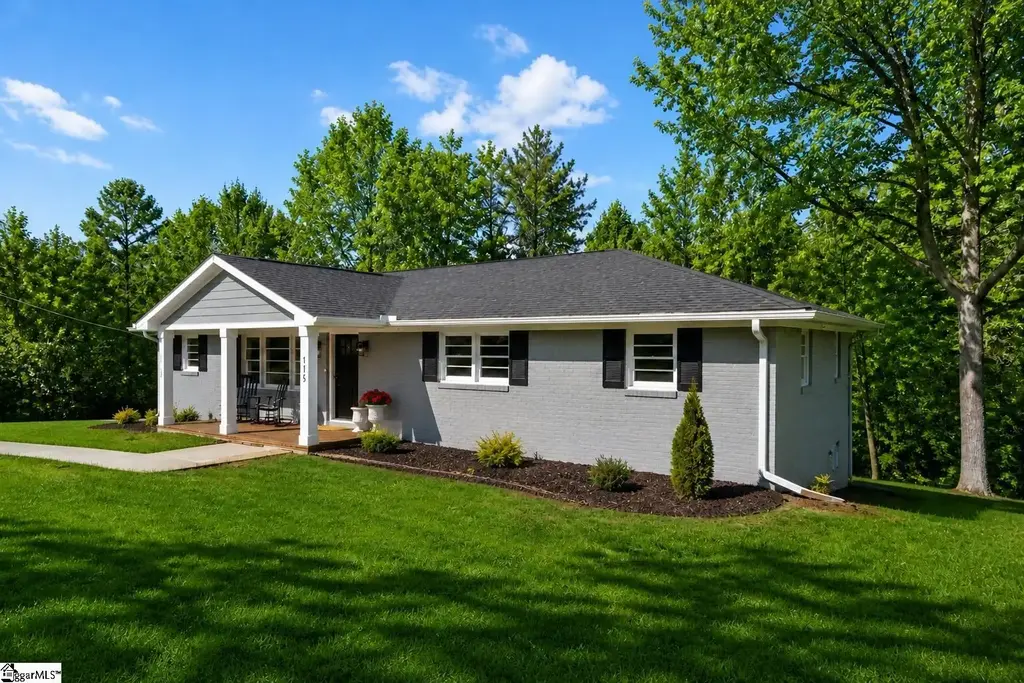115 Pinetree Lane, Easley