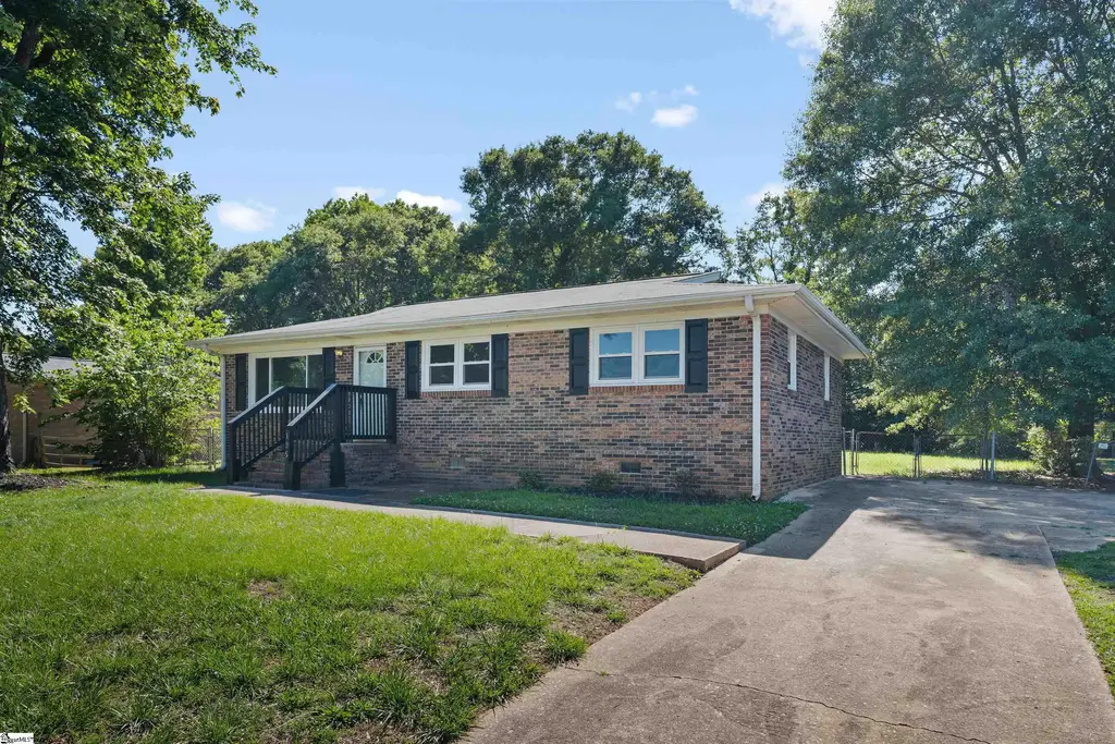 105 Abbotsford Drive, Simpsonville