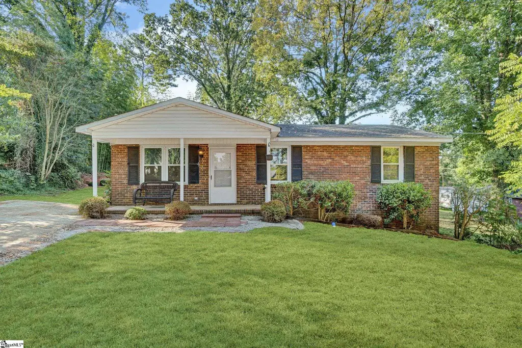 19 Stevenson Lane, Greenville