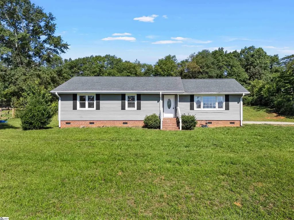 1257 Hampton Road, Inman