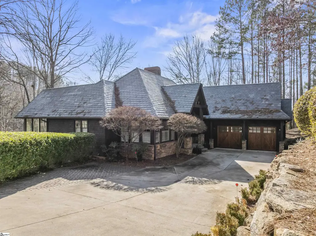 805 Top Ridge Drive, Sunset