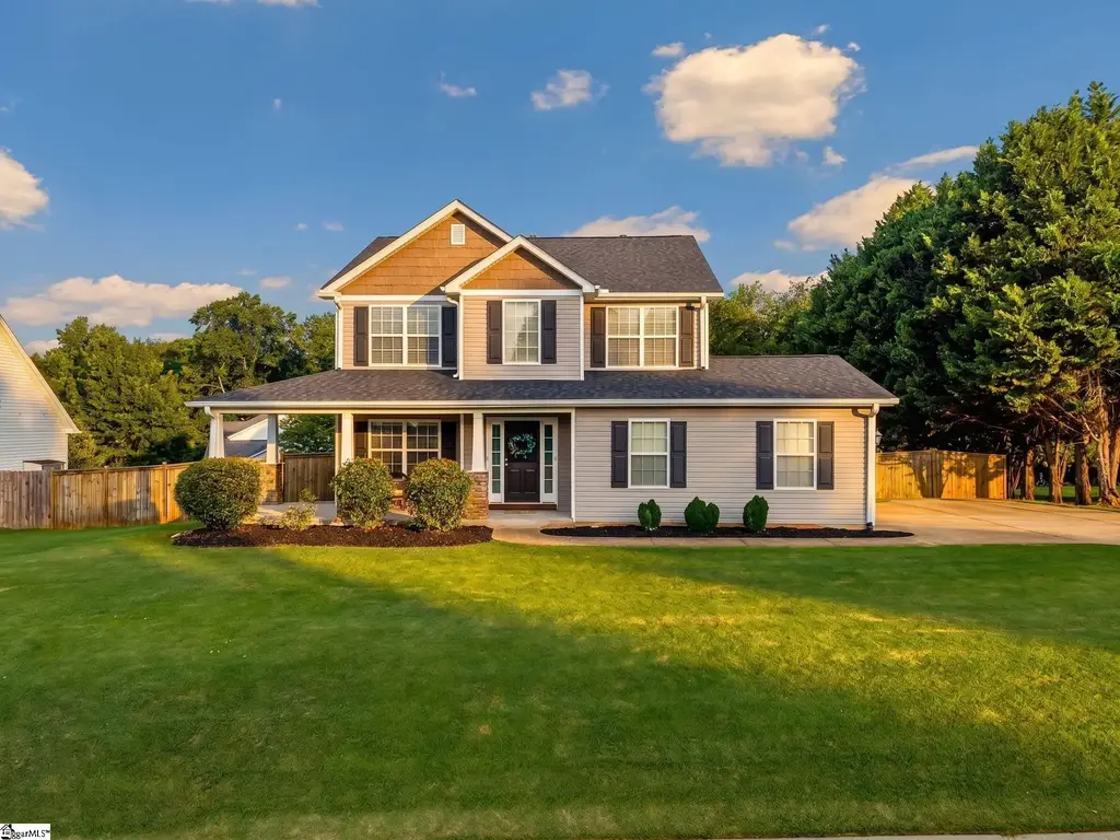 112 Rustcraft Drive, Greer