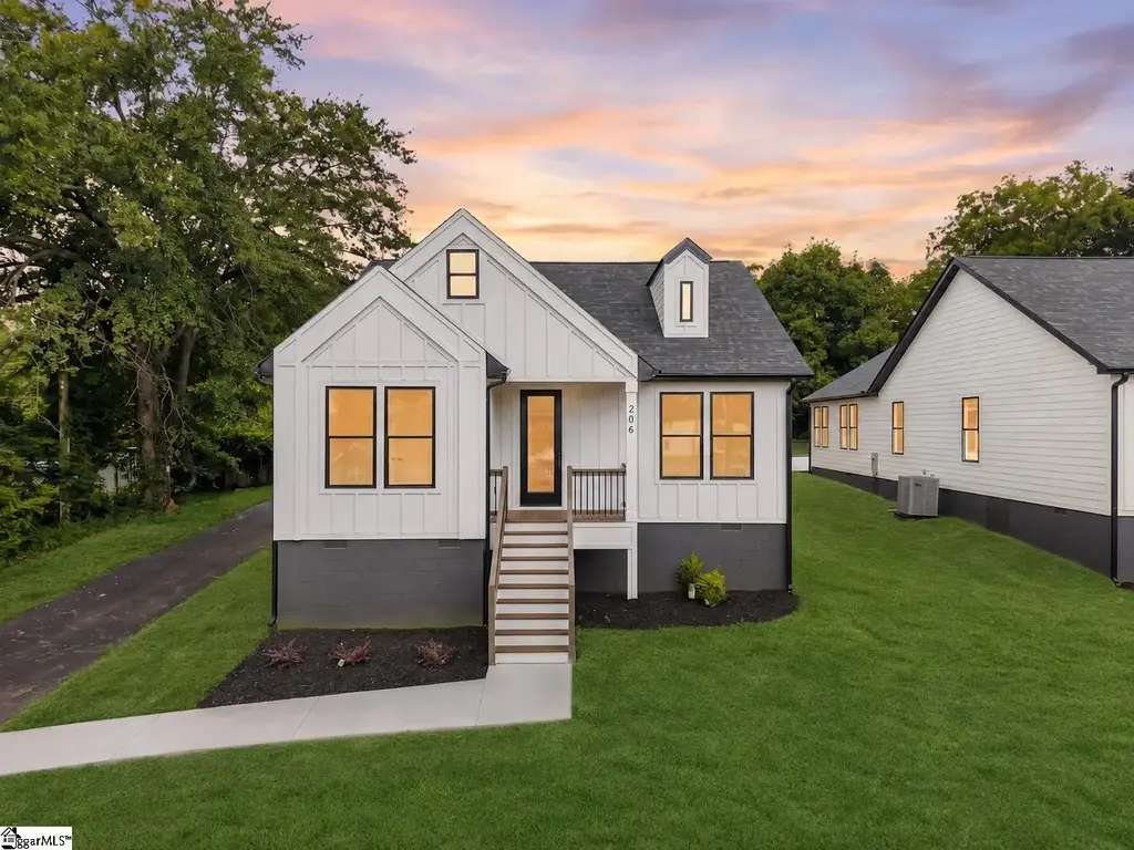206 Liberty Drive, Easley