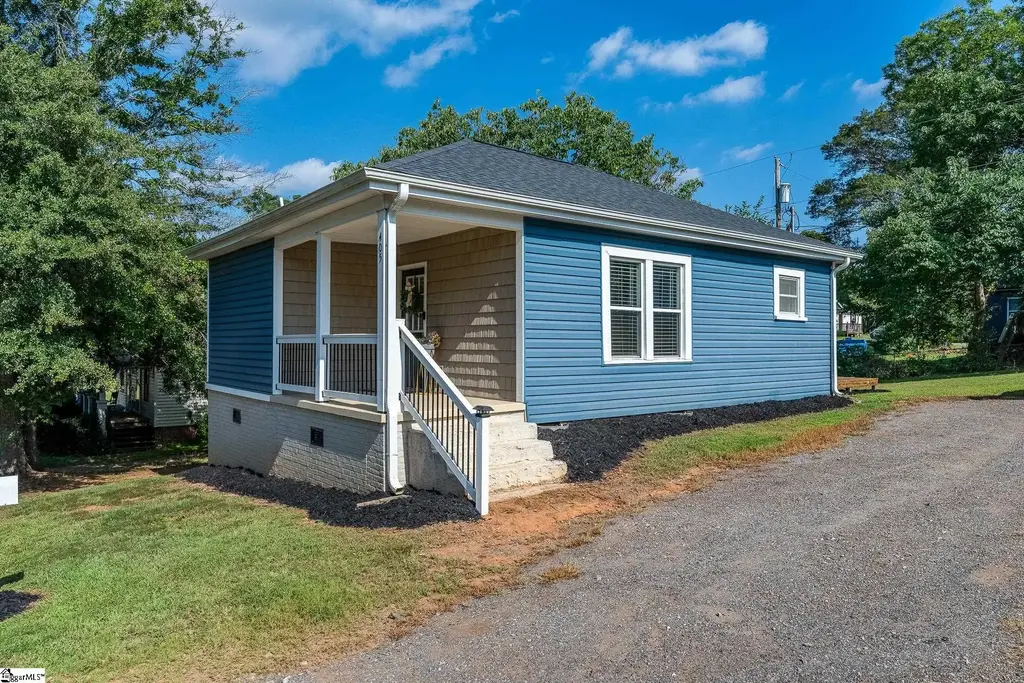 405 Hill Street, Easley