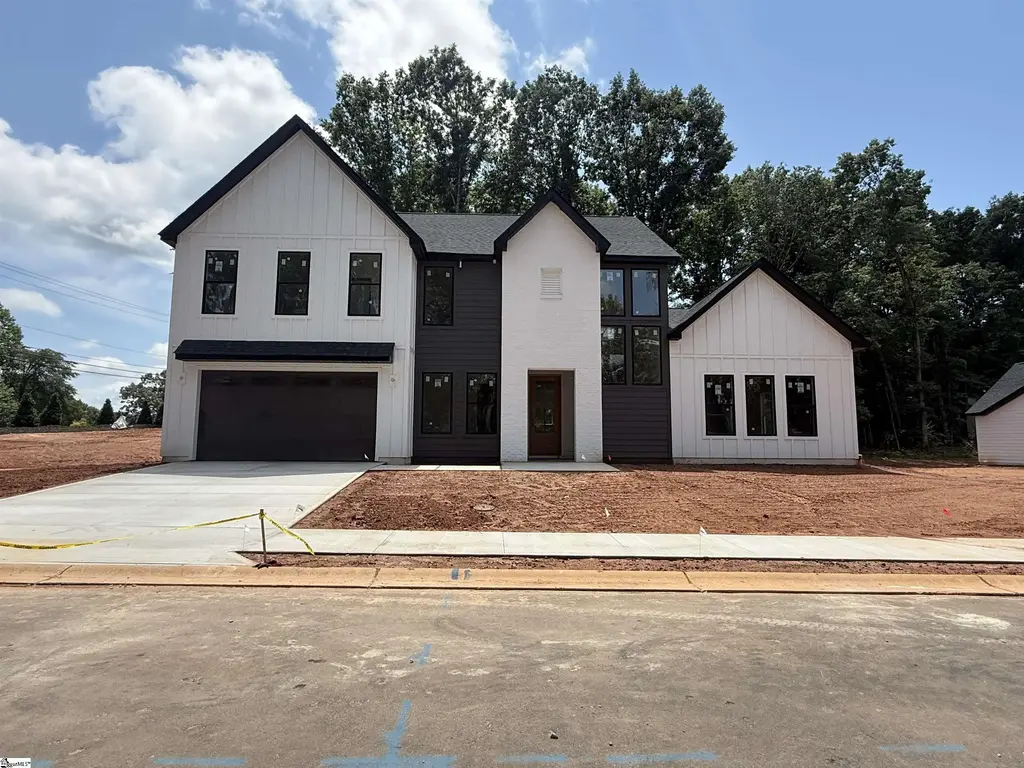 1 Inverrary Drive, Taylors