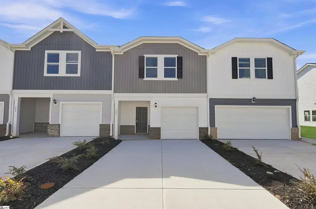 444 Blissful Court, Taylors