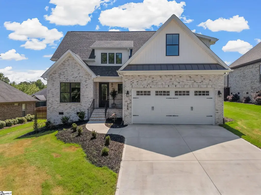 580 Chattooga Road, Roebuck
