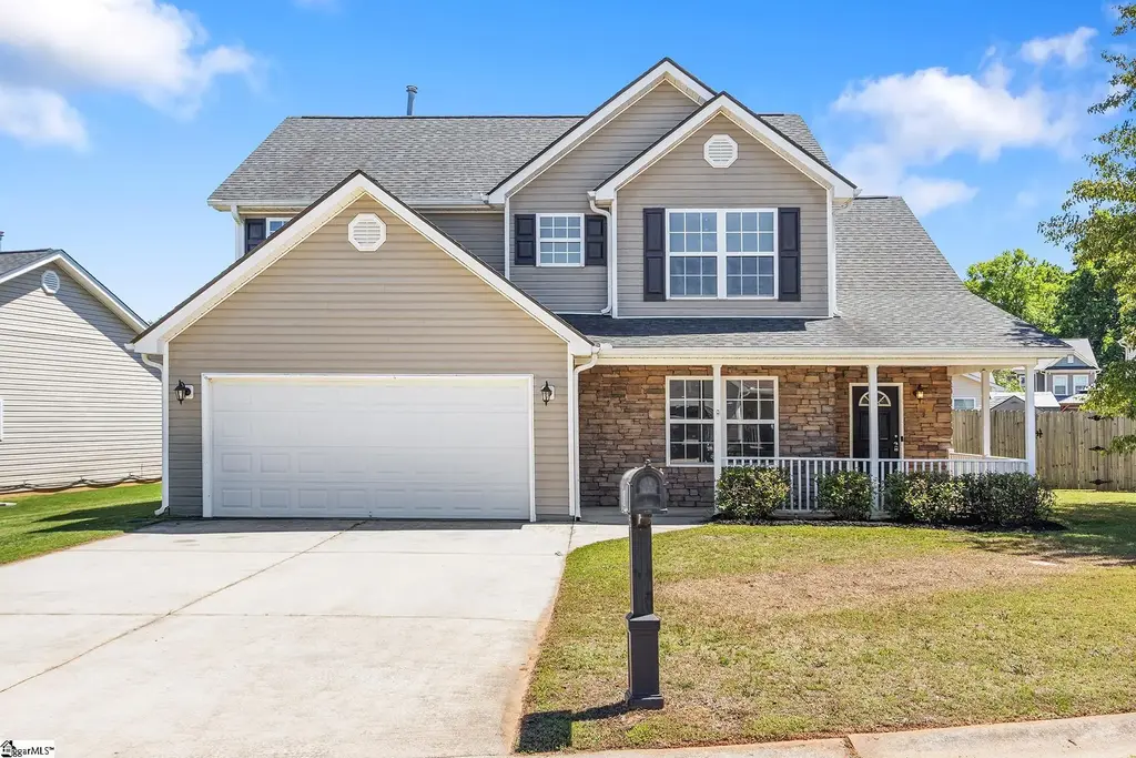 8 Heatherfield Drive, Simpsonville