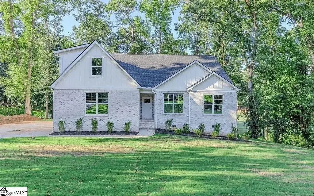 513 Quail Hollow Road, Anderson