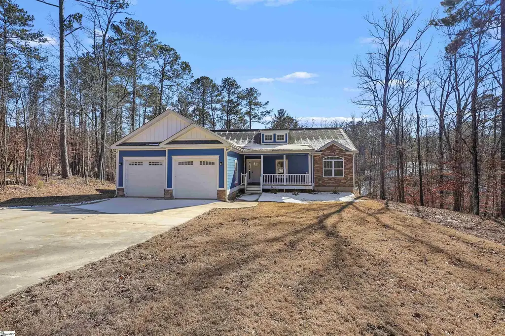 226 Louisa Lane, McCormick