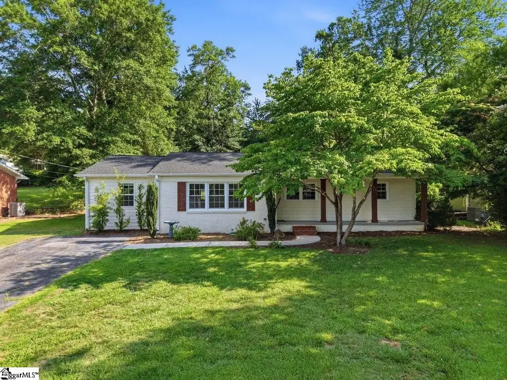 205 Walker Springs Road, Taylors