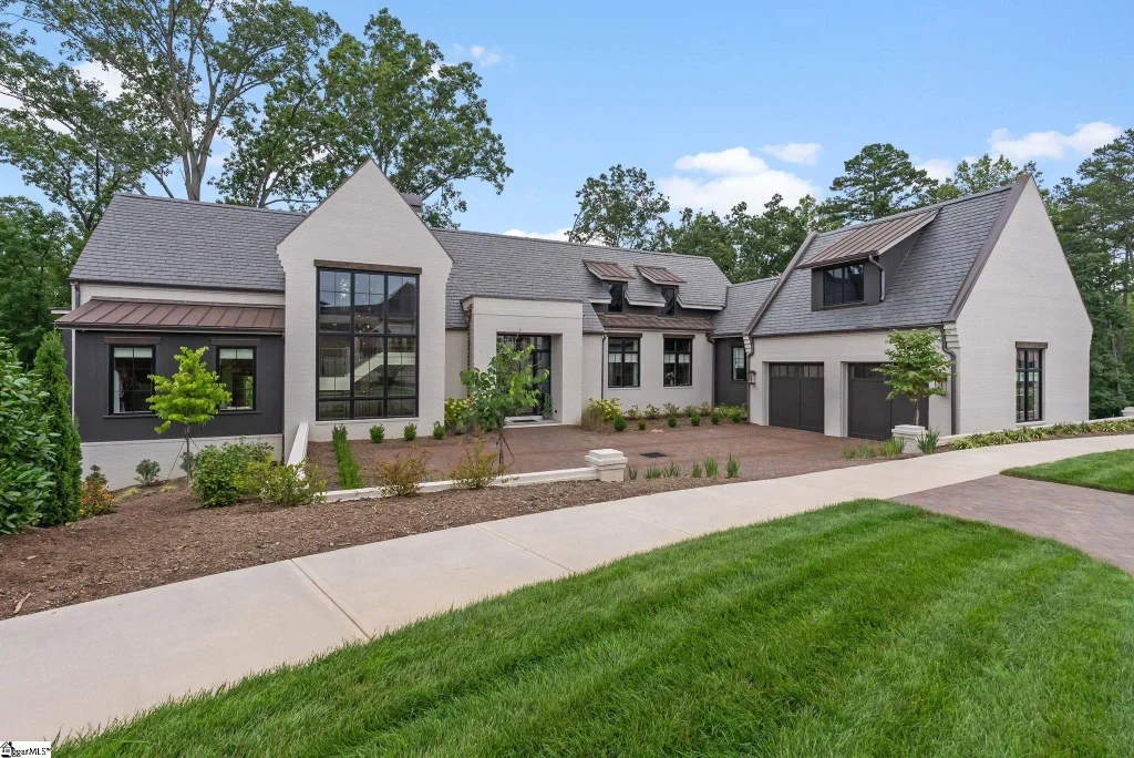 214 Kendrick Circle, Greenville