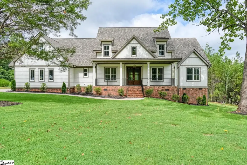 586 Clifdale Road, Spartanburg