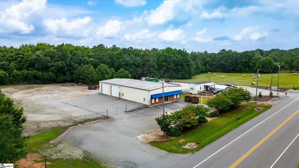 3361 Highway 29 N, Belton