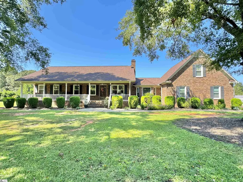 1707 Holiday Dam Road, Belton