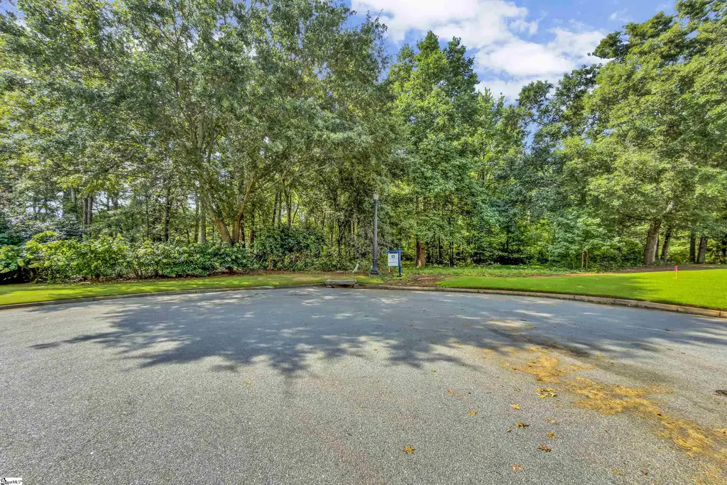 6 Peters Creek Court, Simpsonville