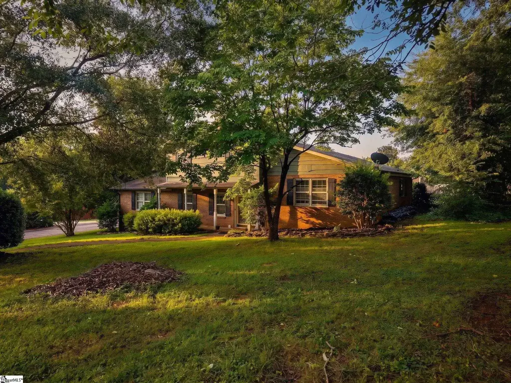 101 Hendrix Court, Boiling Springs