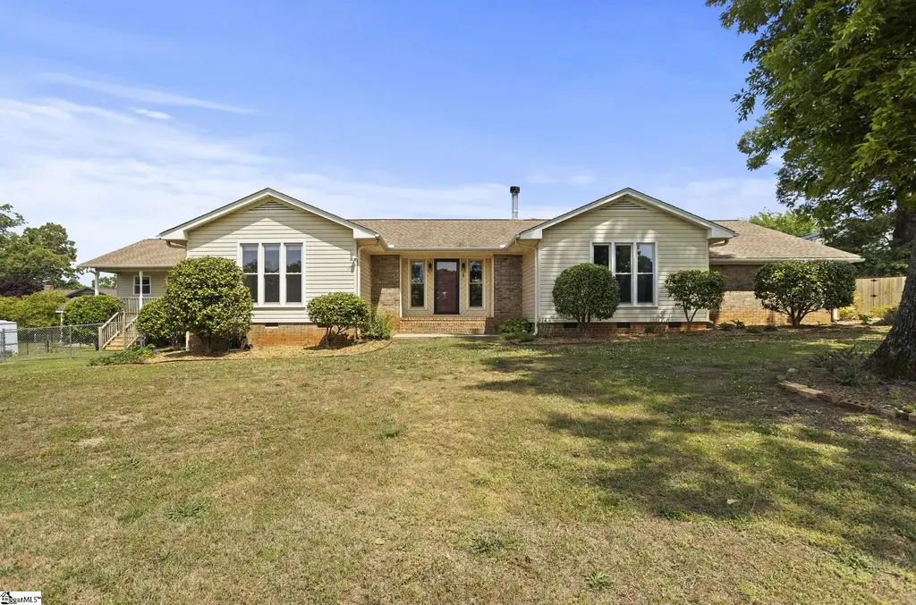1011 Sierra Drive, Easley