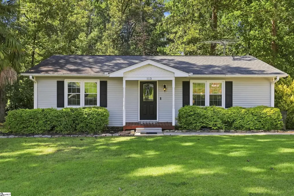 113 Blue Ridge Drive, Fountain Inn
