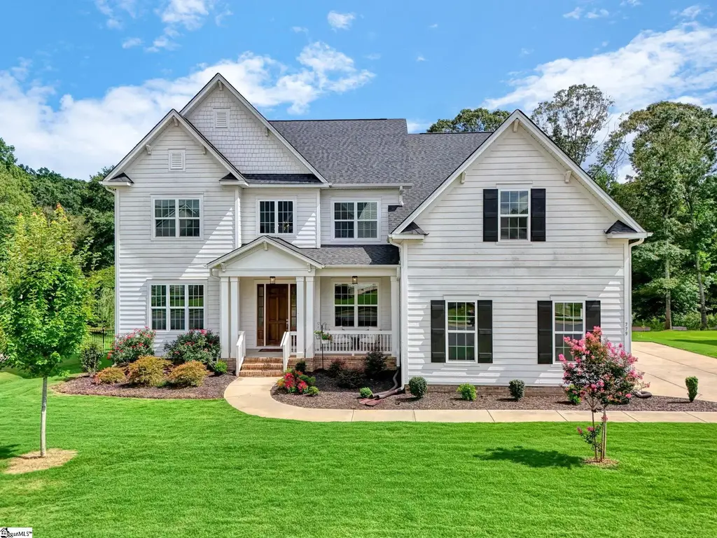 779 Enoree River Place, Greer