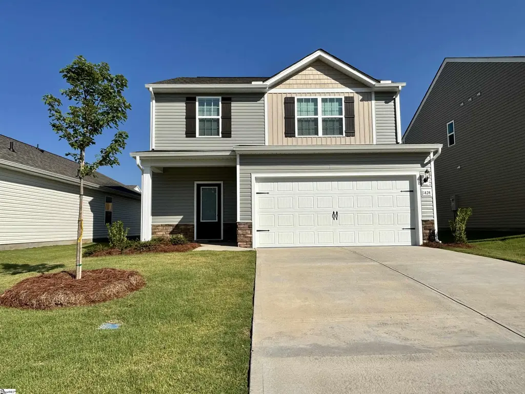 1424 Wild Indigo Way, Moore