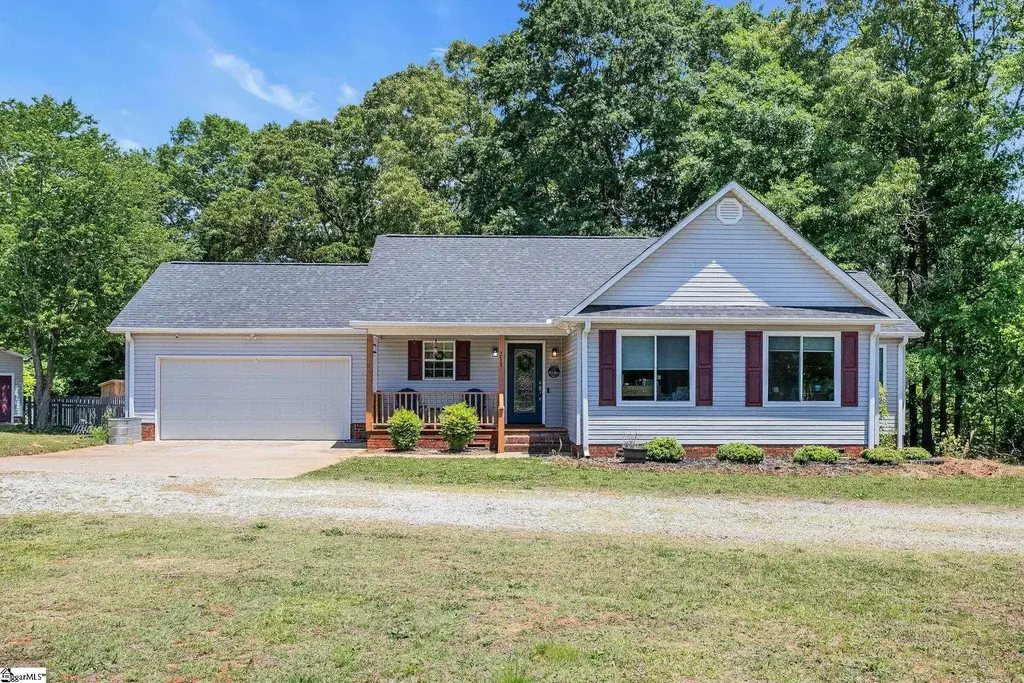 211 Tripp Street, Williamston
