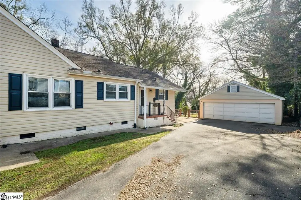 238 California Avenue, Spartanburg