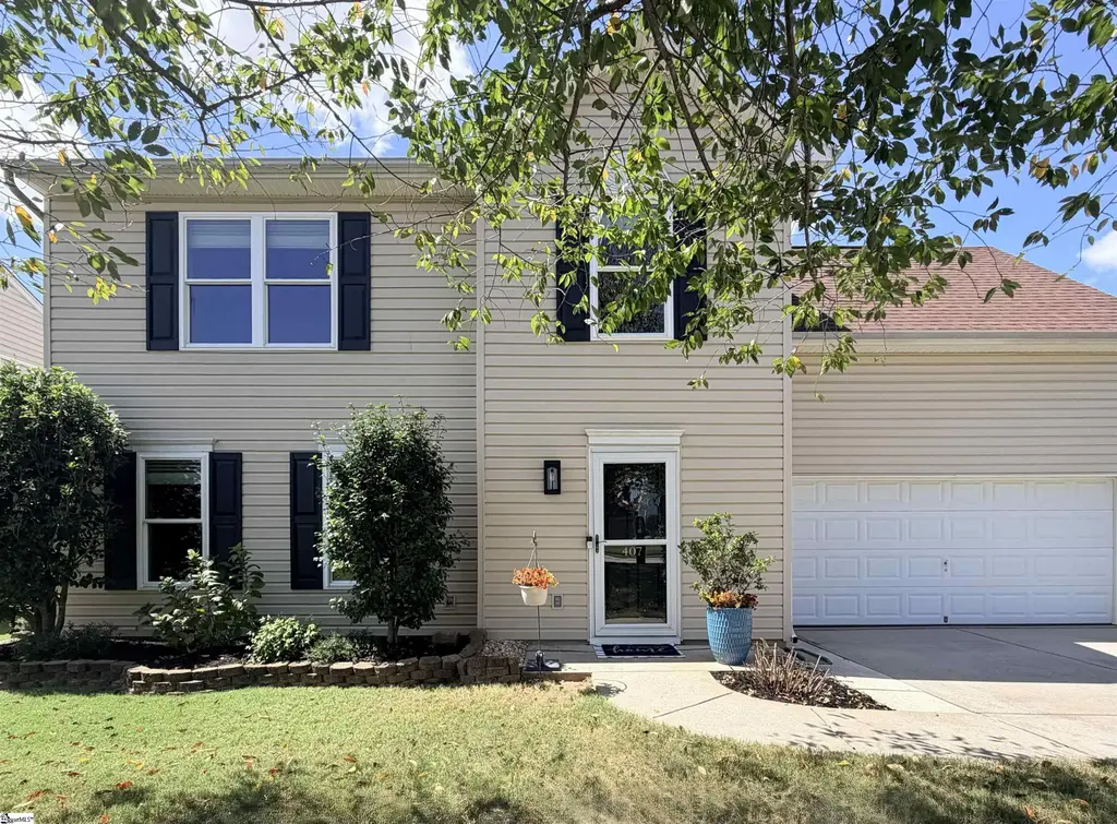 407 Flanders Court, Greenville