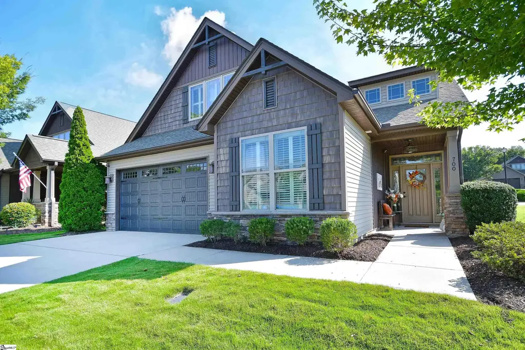 700 Cannongate Drive, Greer