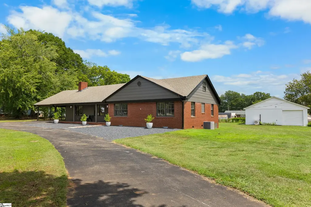311 Costner Road, Boiling Springs