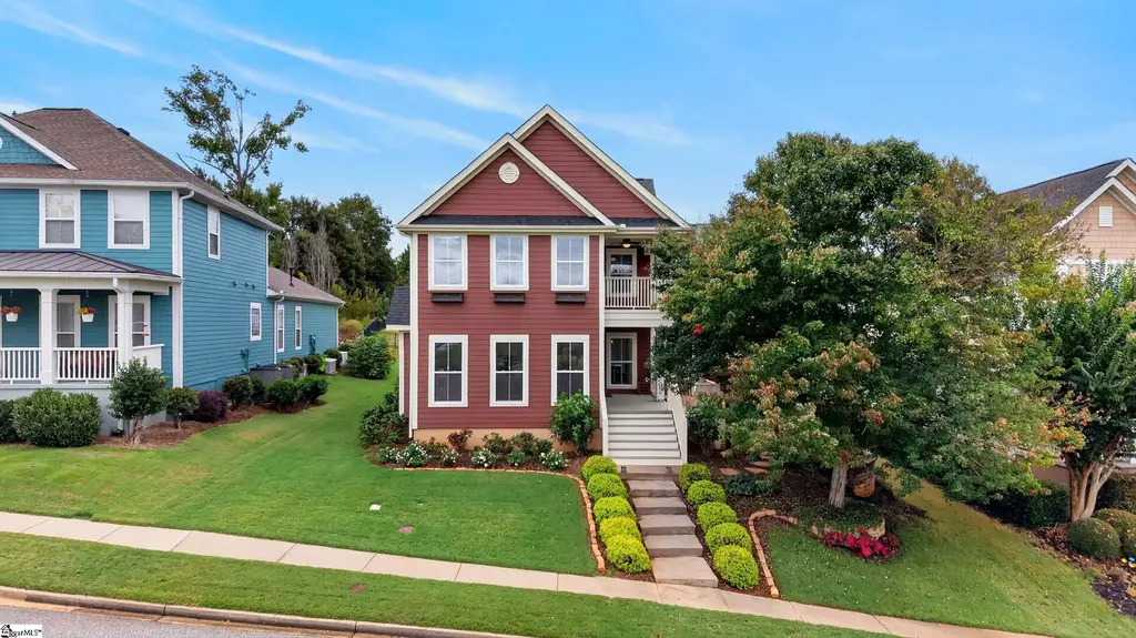 102 Ridenour Avenue, Greenville