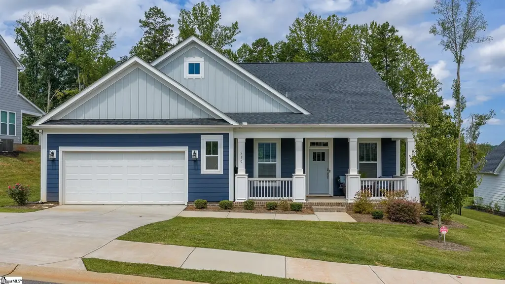 210 Maverick Trail, Central