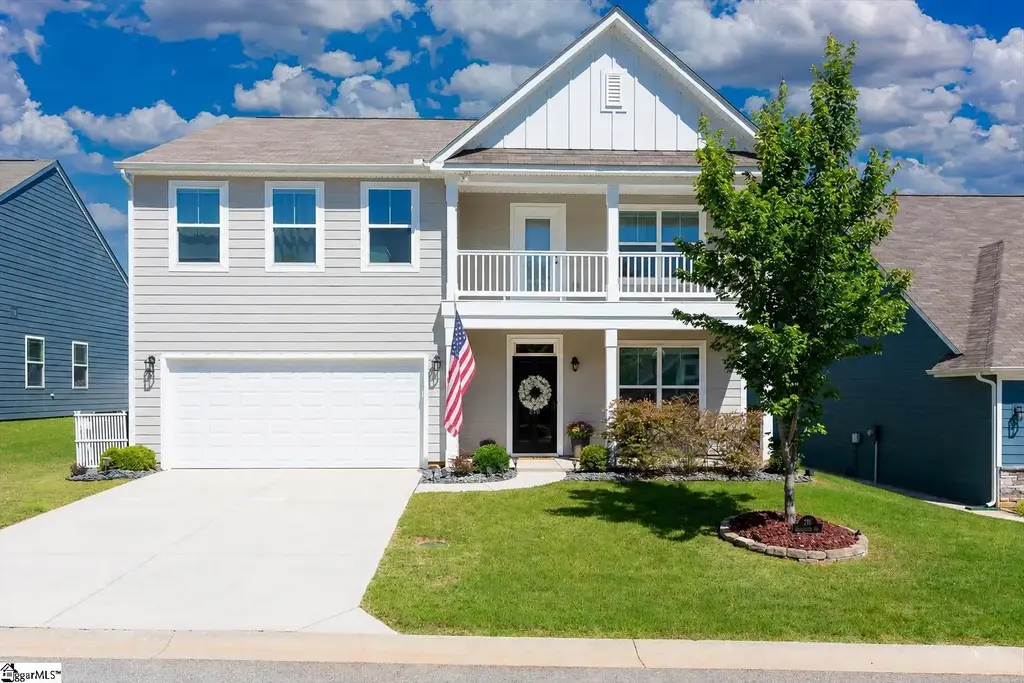 216 Nearmeadows Way, Simpsonville