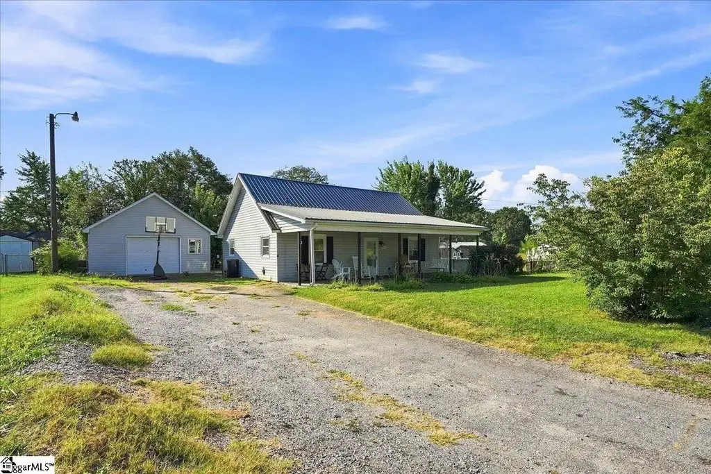 1051 Ezell Road, Chesnee