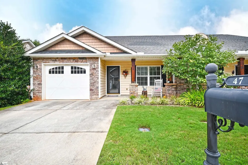 47 Hillsborough Drive, Anderson